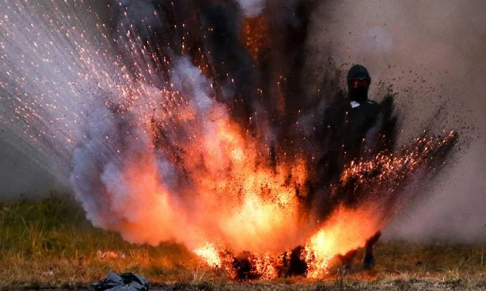 ΕΚΤΑΚΤΟ-Τρομερά ρωσικά χτυπήματα στα περίχωρα του Κιέβου ενώ καταλήφθηκε το Μαριέβσκ στο Κουρσκ -Ανακοίνωση Πούτιν για τα τρία χρόνια πολέμου (Βίντεο)